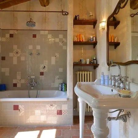 Luxury Retreat In Della Pieve, Umbria Villa