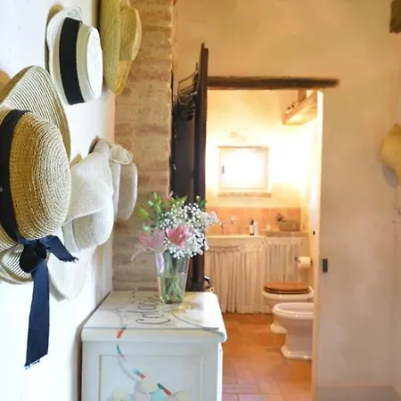 Luxury Retreat In Citta Della Pieve, Umbria ピエガーロ