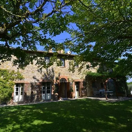 Luxury Retreat In Della Pieve, Umbria Villa