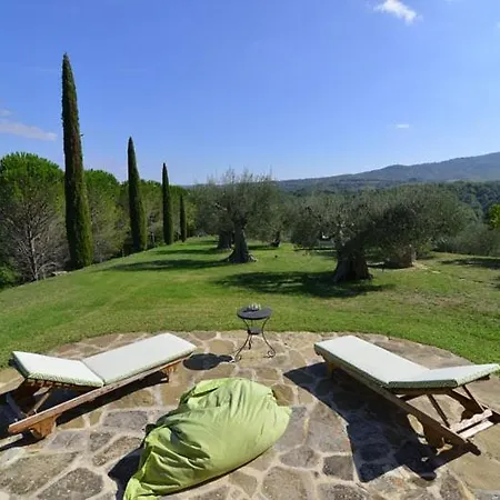 Villa Luxury Retreat In Della Pieve, Umbria *